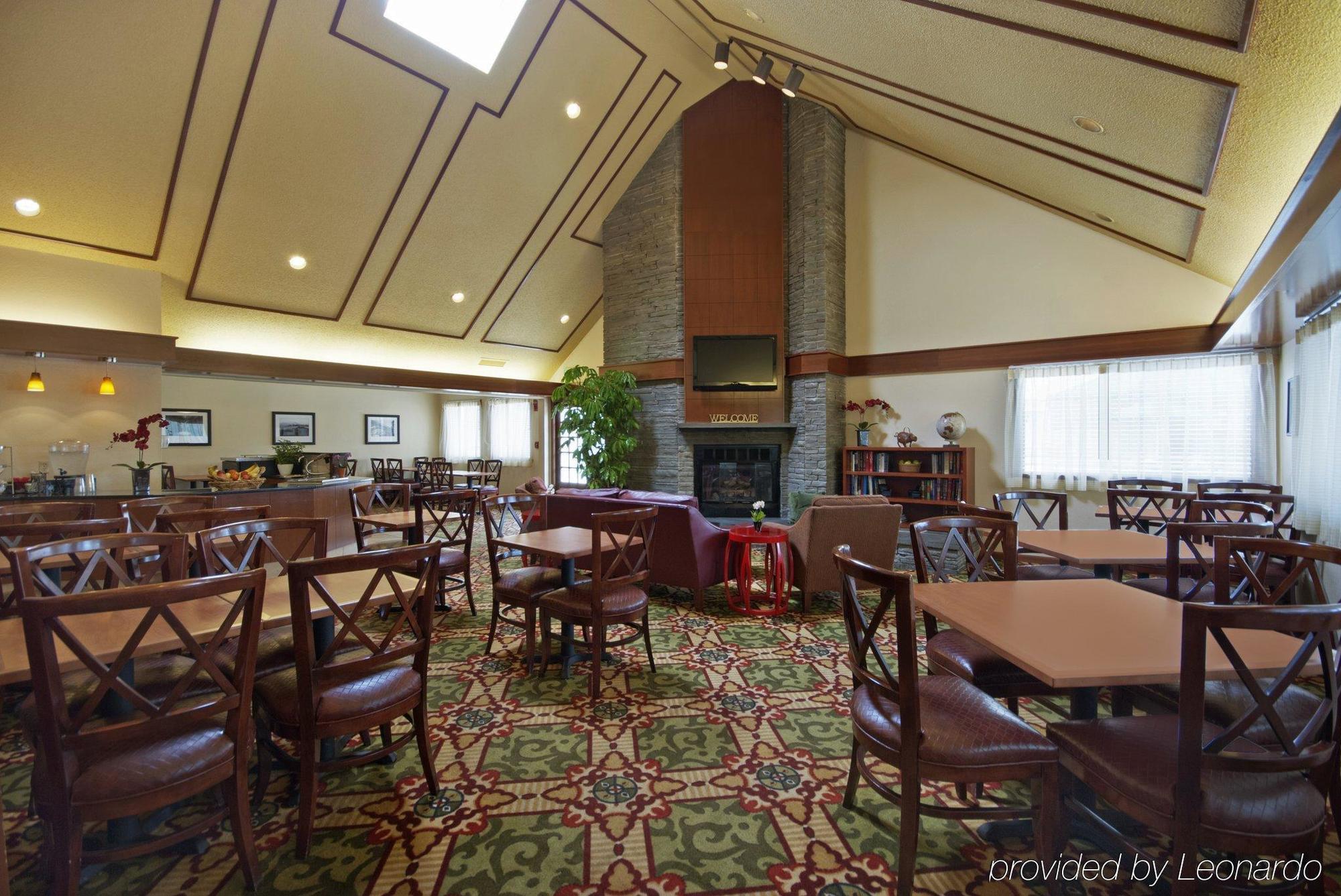 New Haven Village Suites Restaurante foto